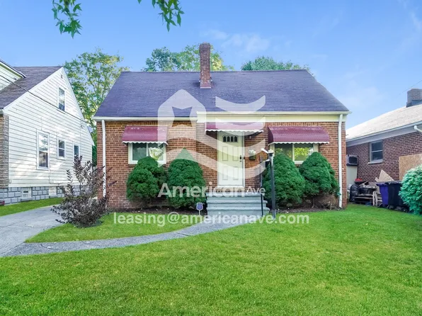 3879 E 154th St, Cleveland, OH 44128