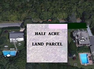 140 W Prospect St, Southampton, NY 11968