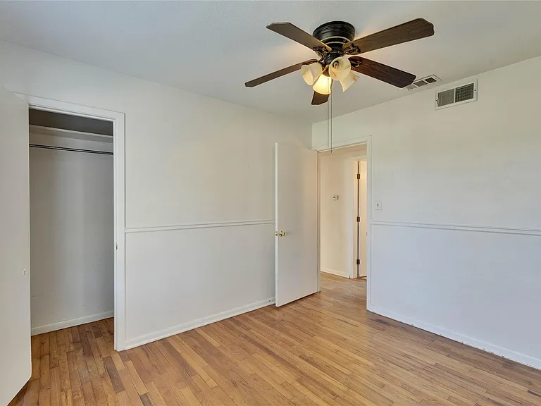 11606 Tedford St — Photo 15