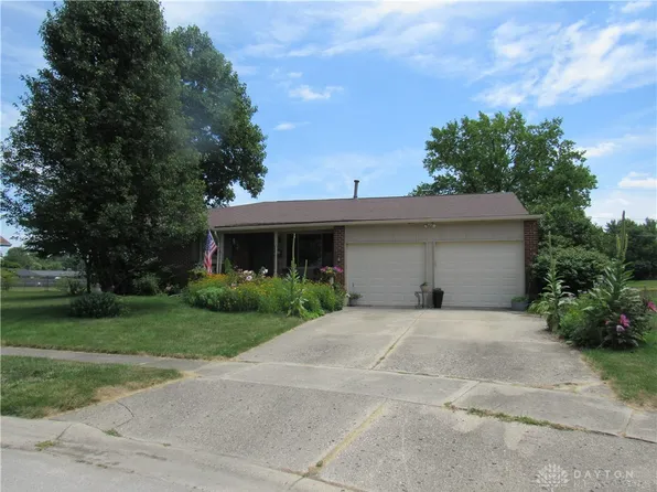 502 Lambert Ln, Englewood, OH 45322