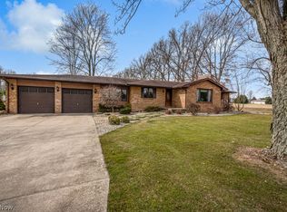 7734 Duck Creek Rd, Berlin Center, OH 44401