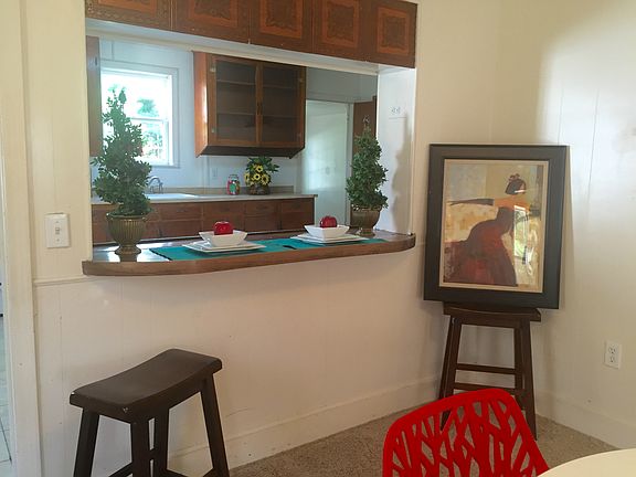 4th image of 208 Lipan Dr