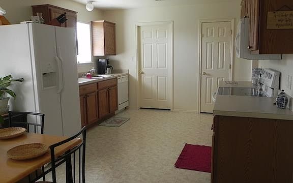 Electric range and microwave