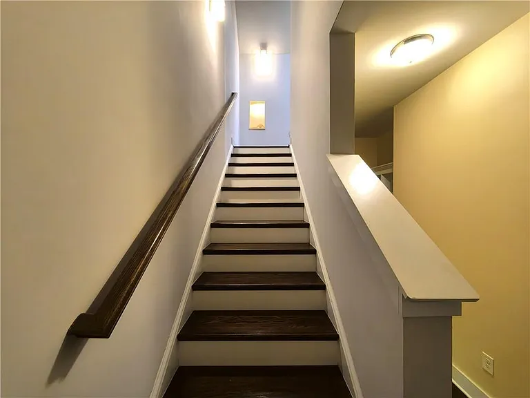3797 Oxford Cir — Photo 23