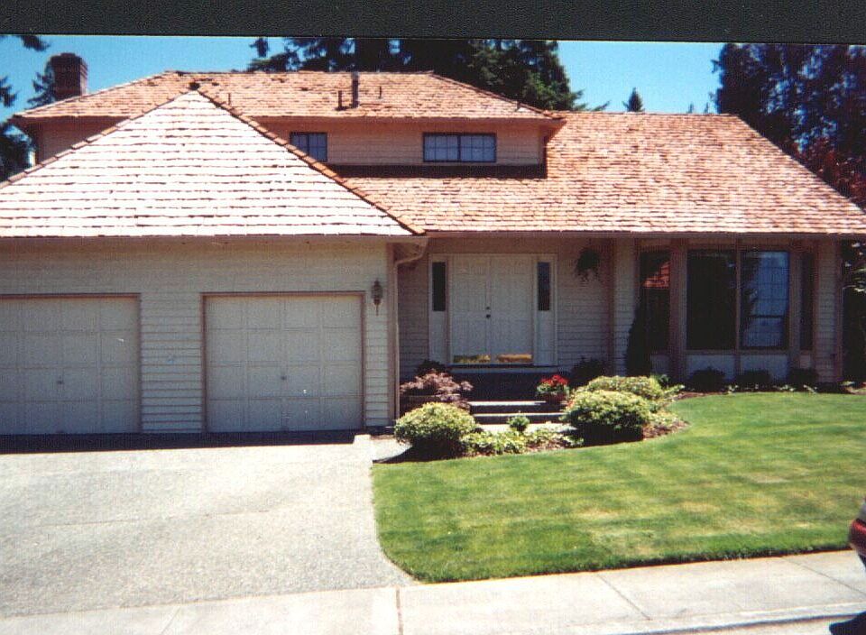 2001 photo 