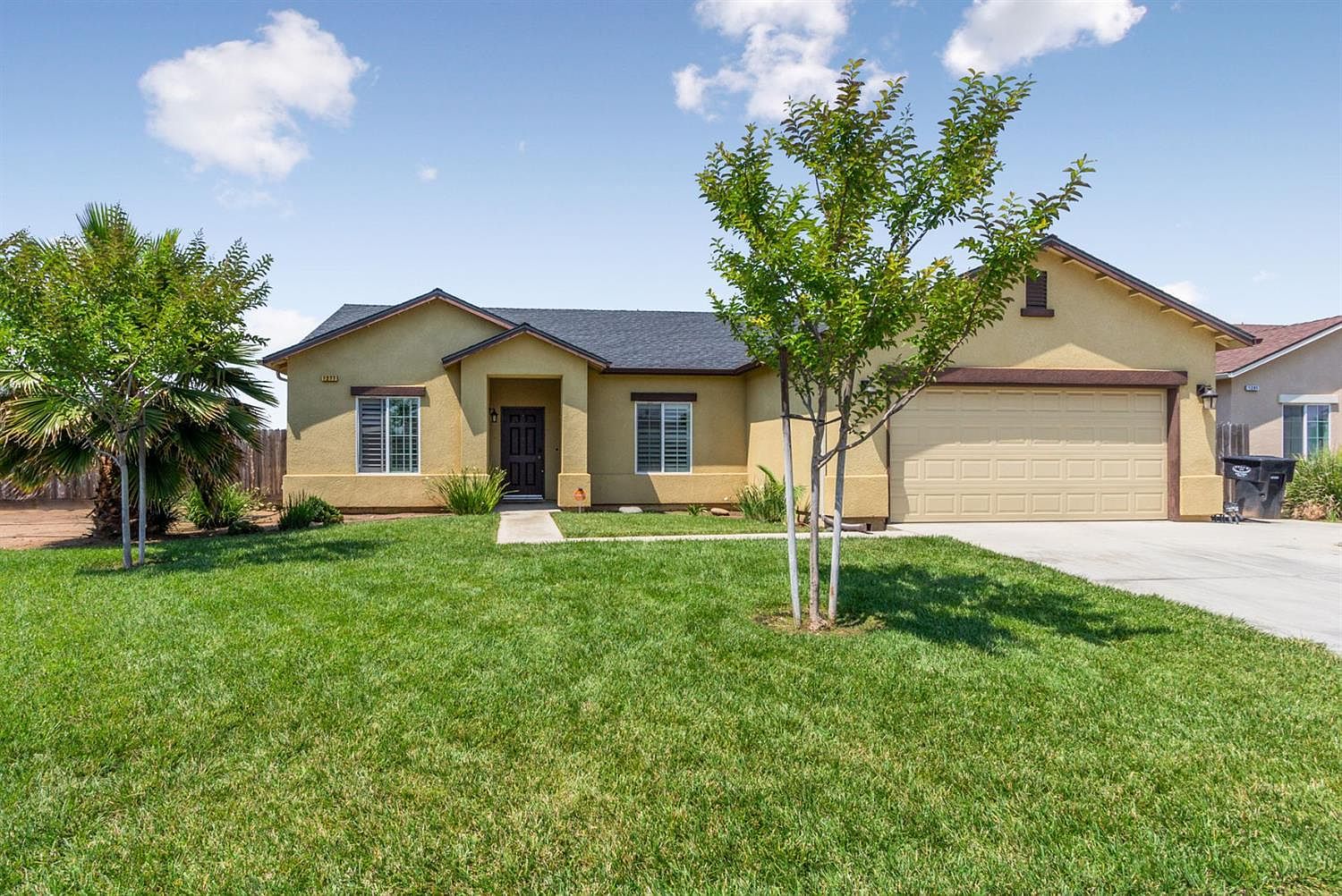 1277 El Paso Ave, Dinuba, CA 93618 | Zillow