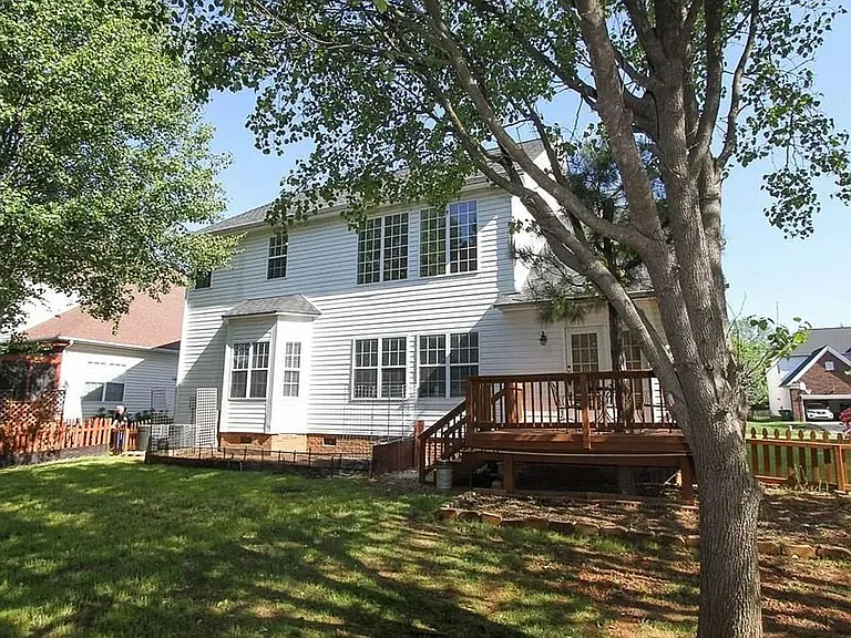 11531 McGinns Trace Ct — Photo 23