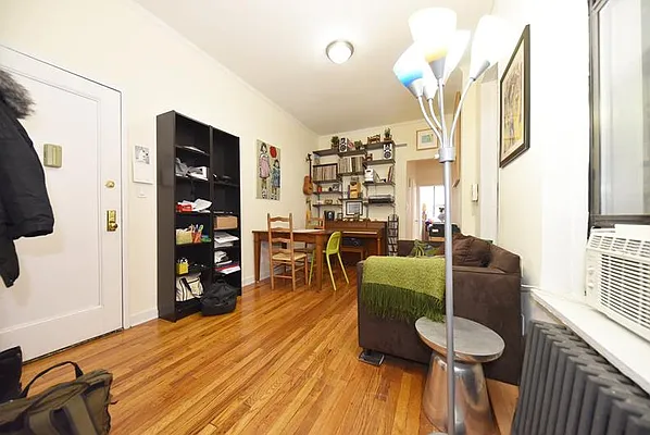 Rented by Buchbinder & Warren | media 13