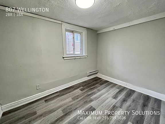 3rd image of 807 Wellington Ave