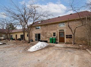 11 Argyle St, Peterborough, ON K9H 7M2