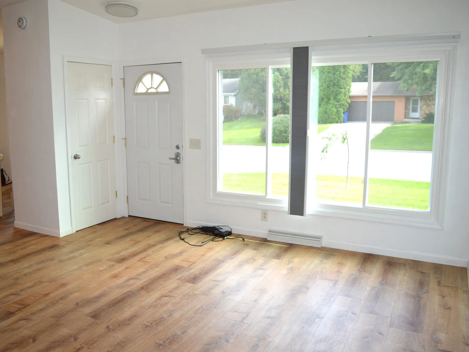 3 bed, 1600 sqft, $2,395 — Photo 4