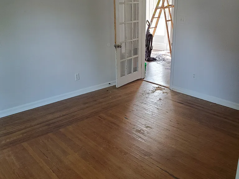 712 7th St NW #1 — Photo 8