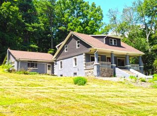 5555 Glenbrook Rd, Stroudsburg, PA 18360