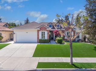 2307 Snowdrop Dr, Bakersfield, CA