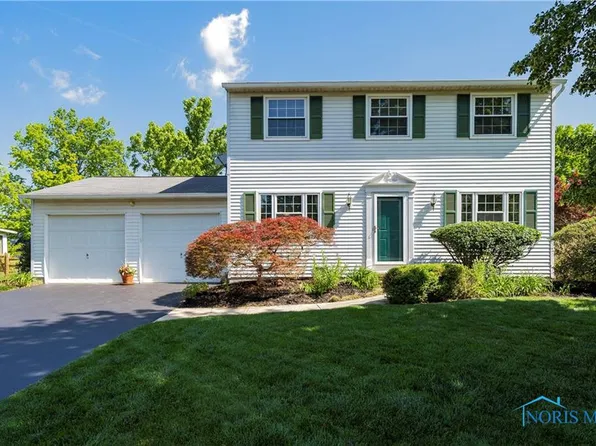 10348 S Bramblewood Rd, Perrysburg, OH 43551