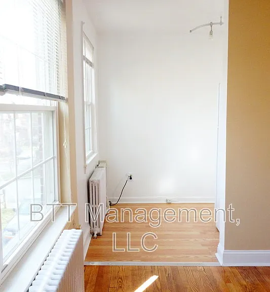 8400 Greenwood Ave #4 — Photo 38