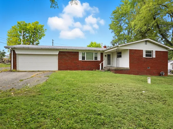 4950 Walker St, Greenwood, IN 46143