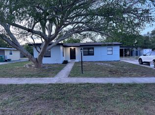 926 Roberts Blvd, Deltona, FL 32725