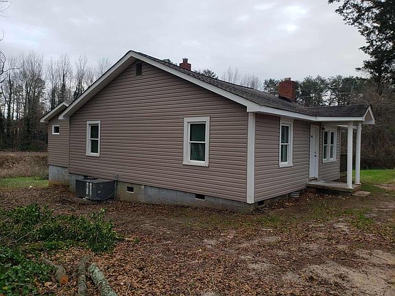 2nd image of 420 Moody Ln