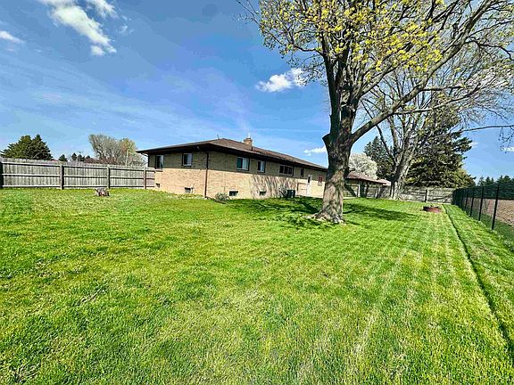 3rd image of 8685 W Sanilac Rd