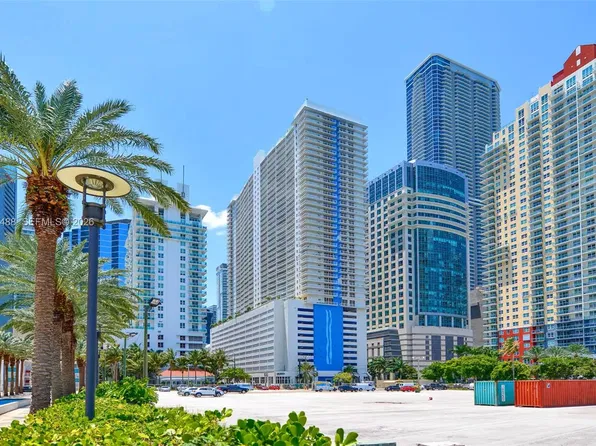 1200 Brickell Bay Dr APT 2901, Miami, FL 33131