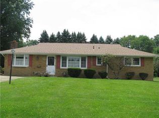 1914 Highland Rd, Hermitage, PA 16148