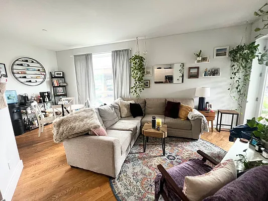 Rented by Rentopia | media 9