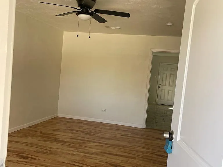 1802 Jay Cir #A — Photo 13