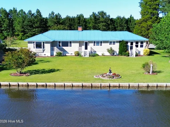 835 Foreman Lane, Belhaven, NC 27810