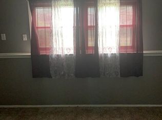 125 Western Ave APT 4, Waterloo, IA 50701