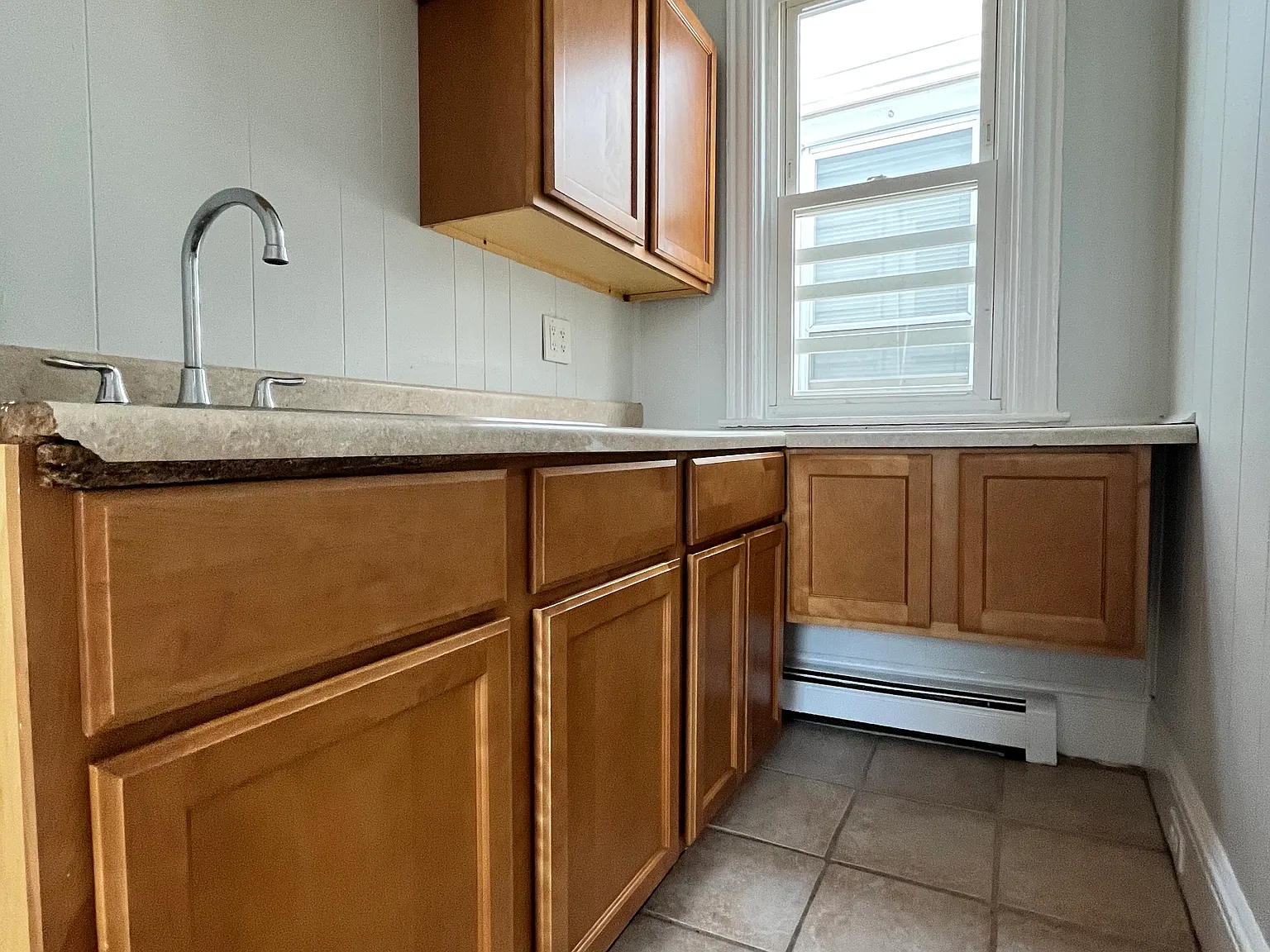 2 bed, $2,028 — Photo 3