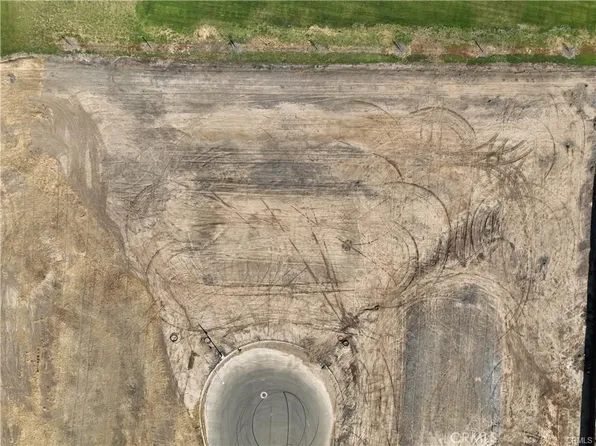 5829 N Casa Sonada Ct #11, Merced, CA 95340