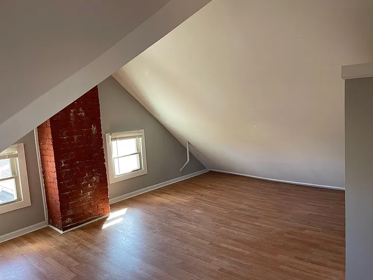 5522 Montgomery Rd — Photo 22