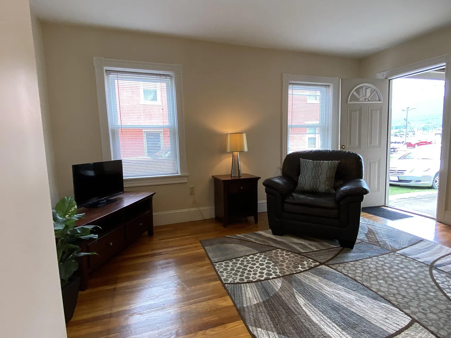 520 West Third Street, 1E - 1 — Photo 3