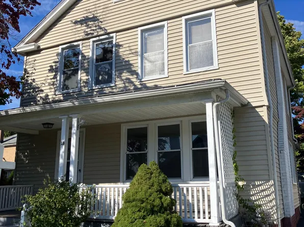 18 James St, Hamden, CT 06518