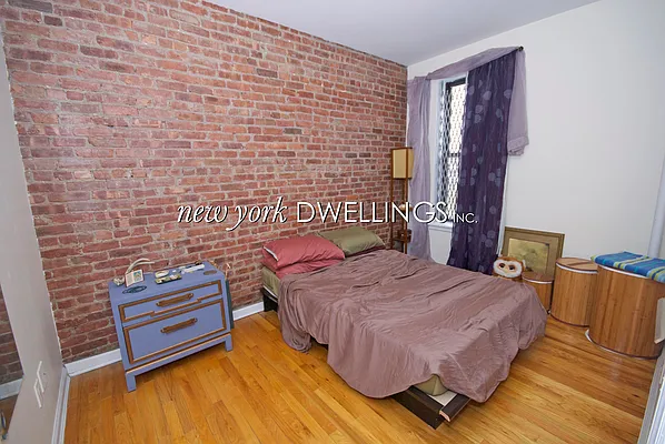Rented by New York Dwellings LLC | media 5