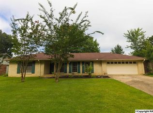 1209 Runnymead Ave SW, Decatur, AL 35601