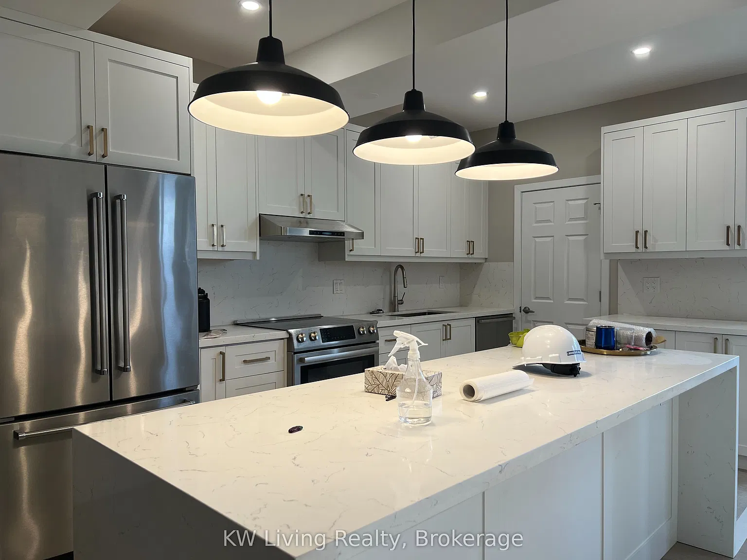 2 bed, $2,500 — Photo 3