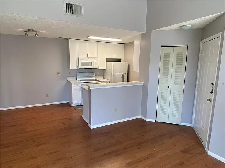 711 Sugar Bay Way #313 — Photo 3