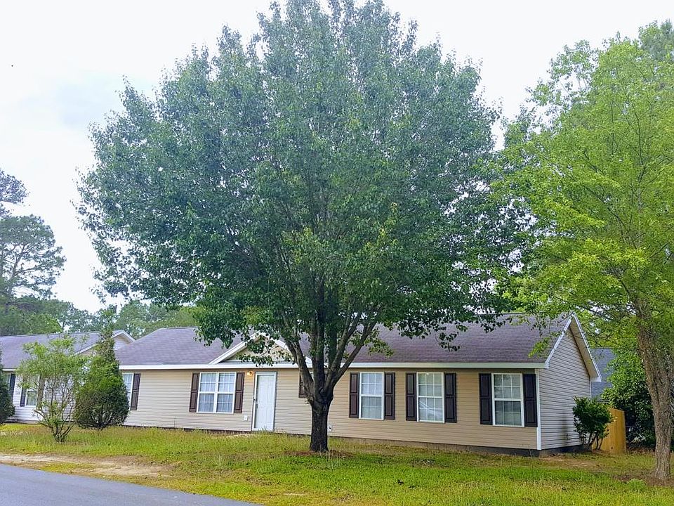 1st image of 100 Wisteria Ct
