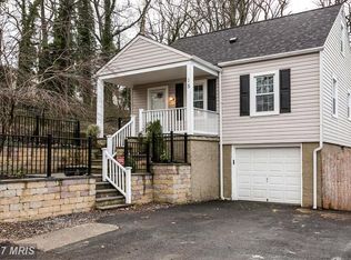 15 Beacon Hill Rd, Baltimore, MD 21207