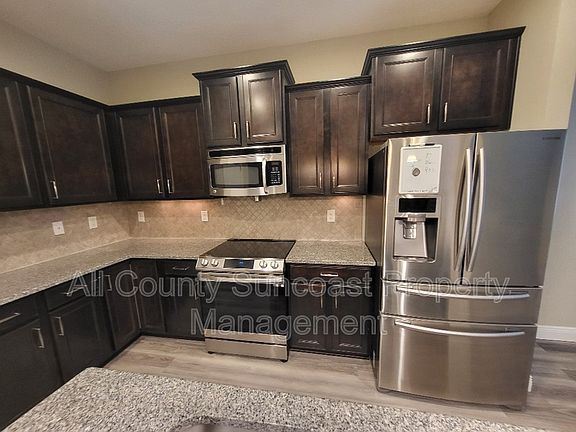 2nd image of 12914 Whittington Ct