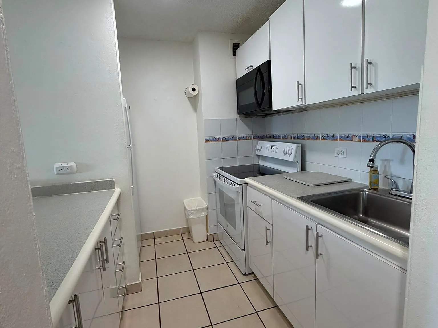 1 bed, $1,625 — Photo 4