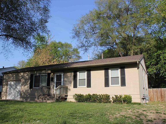 2nd image of 9411 Stark Ave