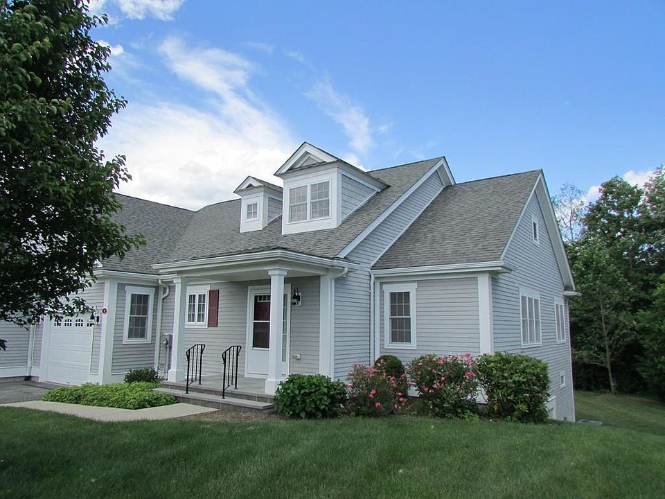 1st image of 3 Sandy Cir