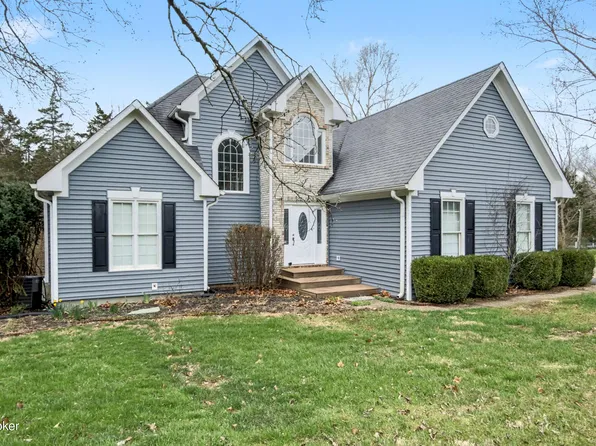 5400 Highpoint Dr, Crestwood, KY 40014