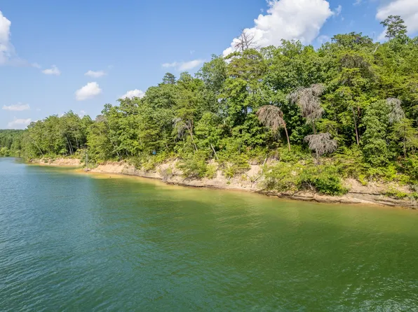 2 Catalina Crst, Cullman, AL 35057