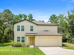 2761 W Shaw Pl, Citrus Springs, FL 34433