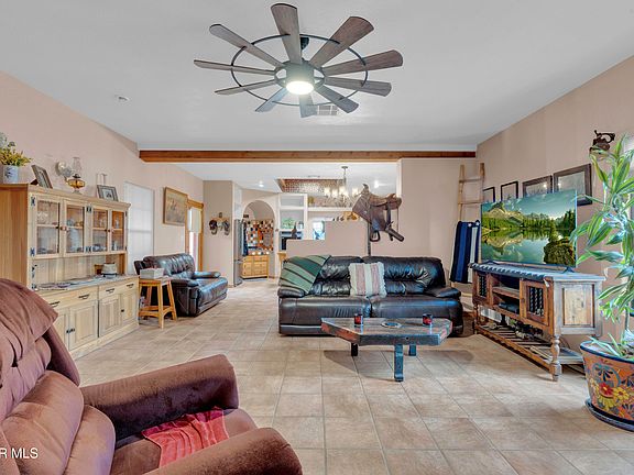 5th image of 1930 San Jose Rd