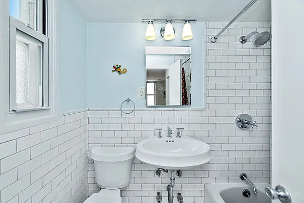 Sold by Keller Williams NYC | media 13